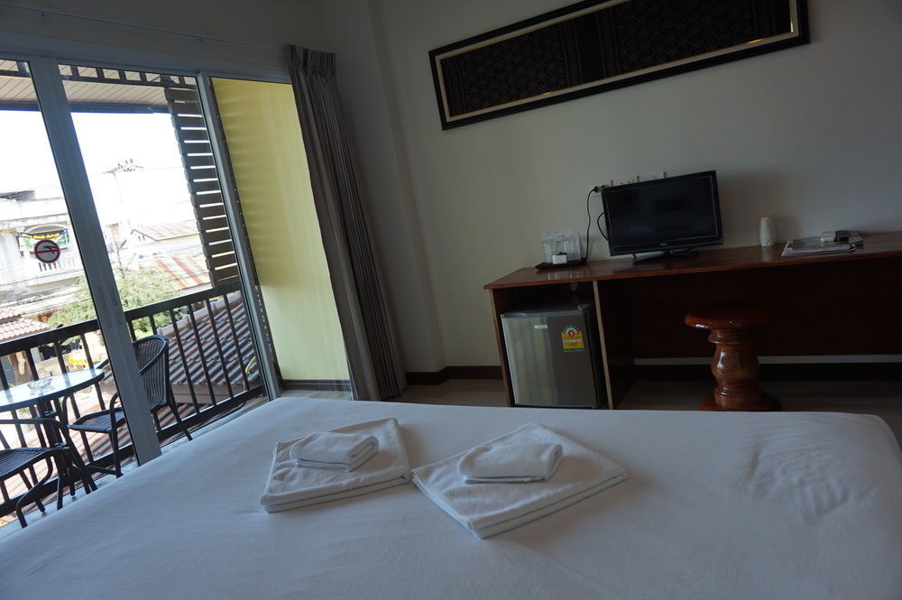 Hotel Baan Krittika Udon Thani Exterior foto
