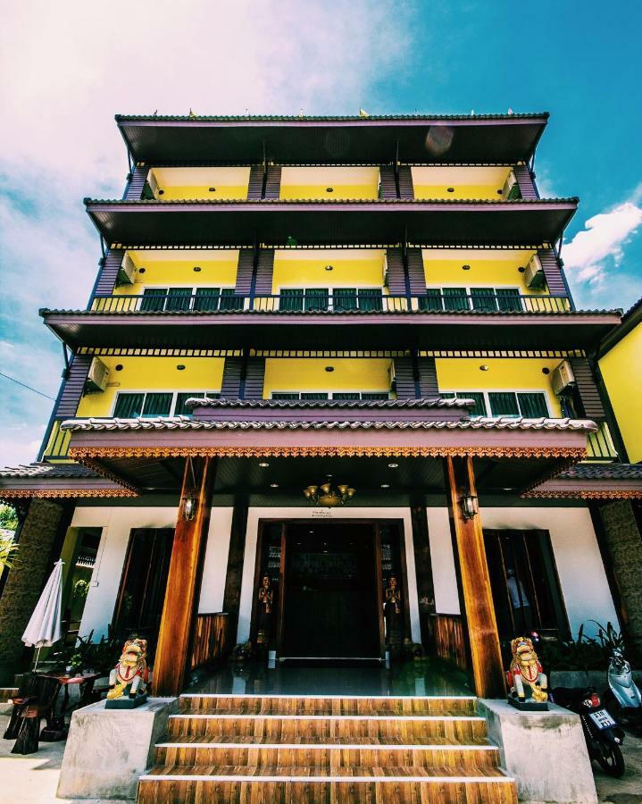 Hotel Baan Krittika Udon Thani Exterior foto